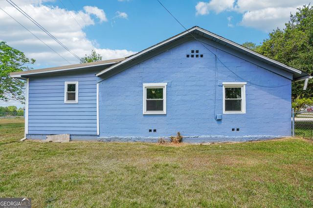 1042 Main Street, Whitesburg, GA 30185