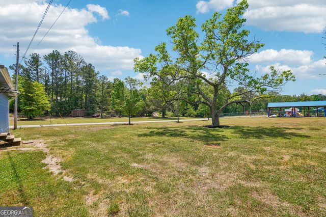 1042 Main Street, Whitesburg, GA 30185