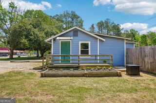 1042 Main Street, Whitesburg, GA 30185