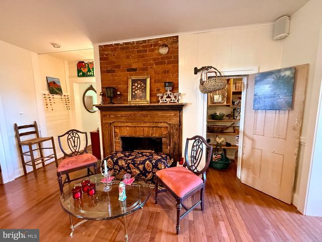 1311 BORDEN RD, Bumpass, VA 23024