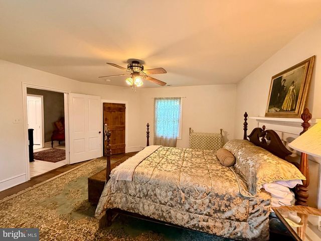 1311 BORDEN RD, Bumpass, VA 23024