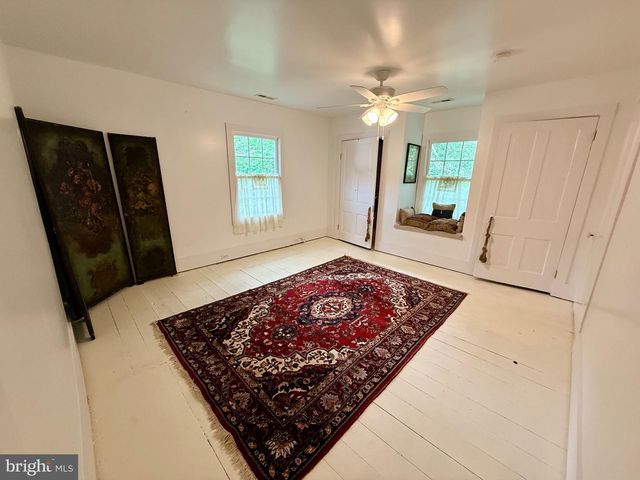 1311 BORDEN RD, Bumpass, VA 23024