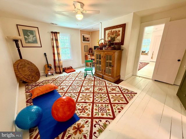1311 BORDEN RD, Bumpass, VA 23024