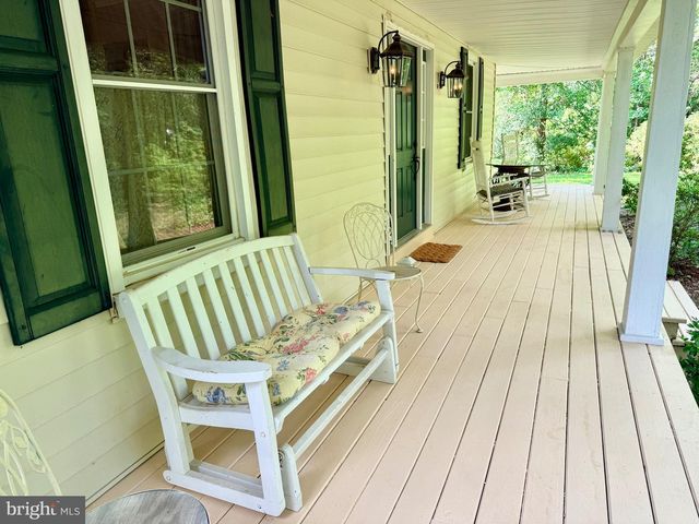 1311 BORDEN RD, Bumpass, VA 23024