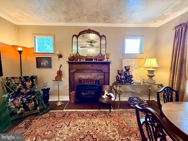 1311 BORDEN RD, Bumpass, VA 23024