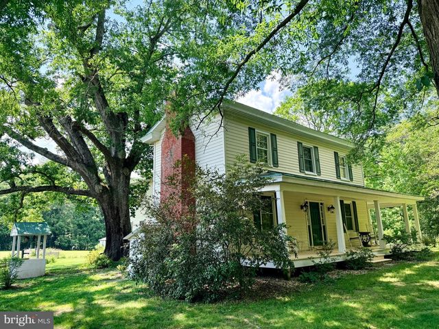 1311 BORDEN RD, Bumpass, VA 23024