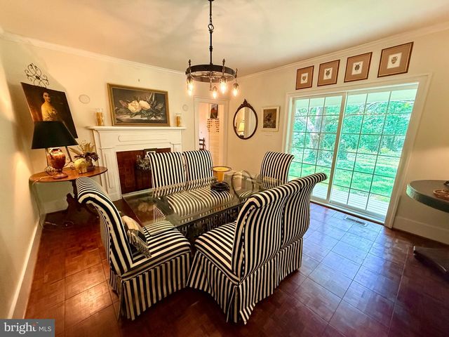 1311 BORDEN RD, Bumpass, VA 23024