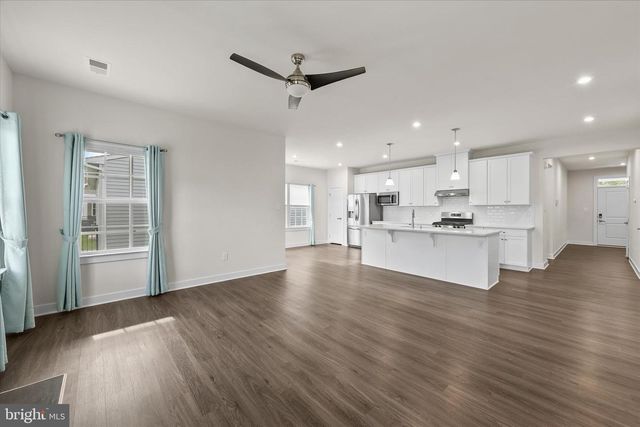 17 LUZERNE DR, Ocean View, DE 19970