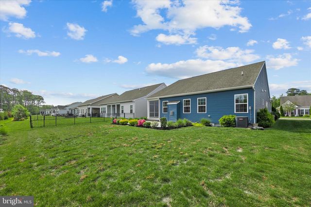 17 LUZERNE DR, Ocean View, DE 19970