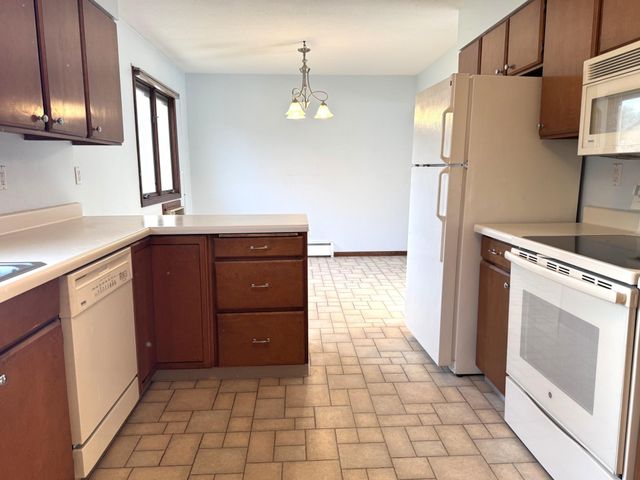 3110 N Broadway N, Fargo, ND 58102