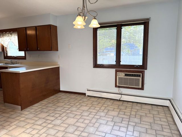 3110 N Broadway N, Fargo, ND 58102