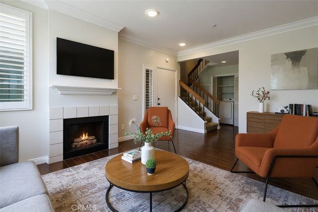 172 Gallery Way, Tustin, CA 92782