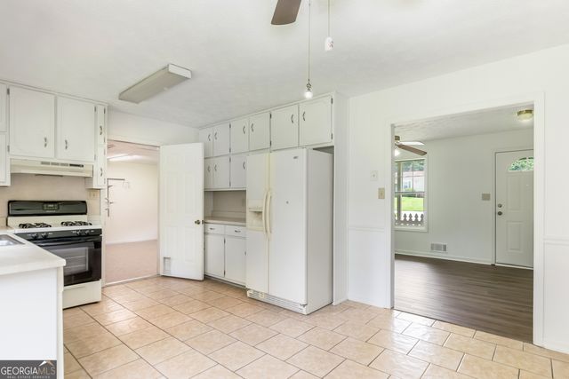 320 Edna Drive, Stockbridge, GA 30281
