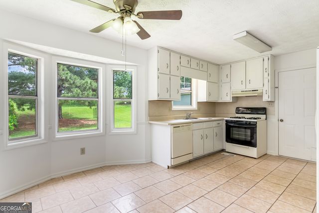 320 Edna Drive, Stockbridge, GA 30281