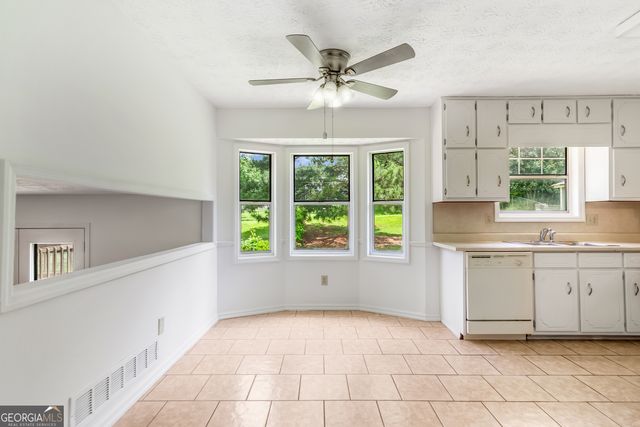 320 Edna Drive, Stockbridge, GA 30281