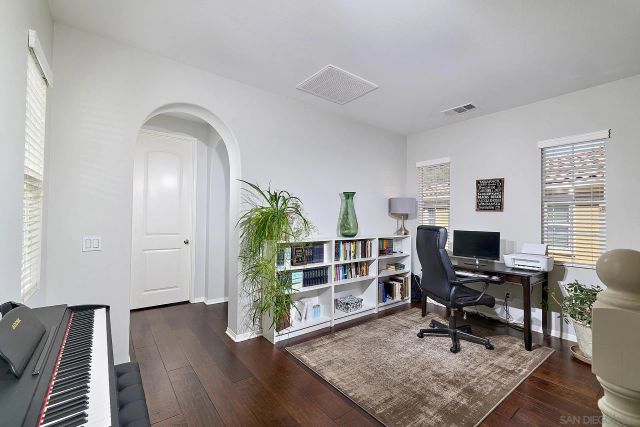 3402 Filoli Cir, Carlsbad, CA 92009