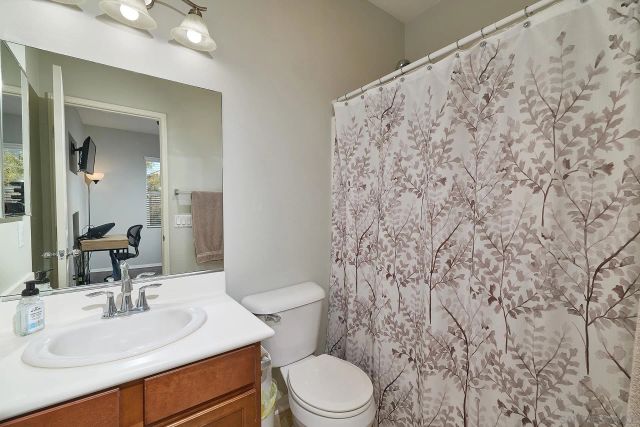 3402 Filoli Cir, Carlsbad, CA 92009