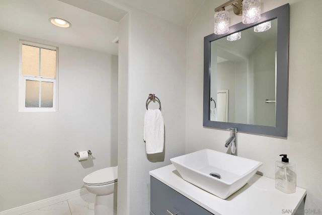 3402 Filoli Cir, Carlsbad, CA 92009