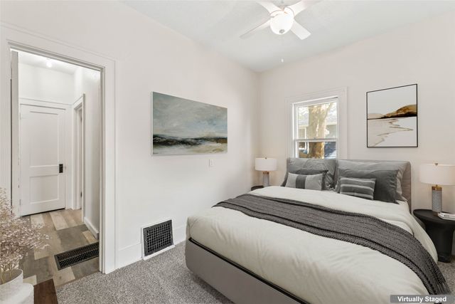 124 N Franklin Avenue, Ames, IA 50014