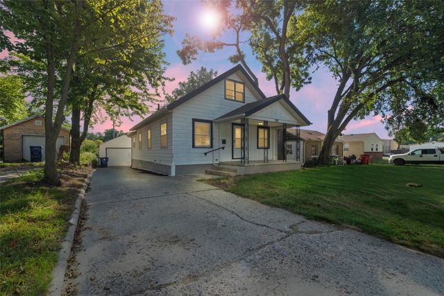 124 N Franklin Avenue, Ames, IA 50014