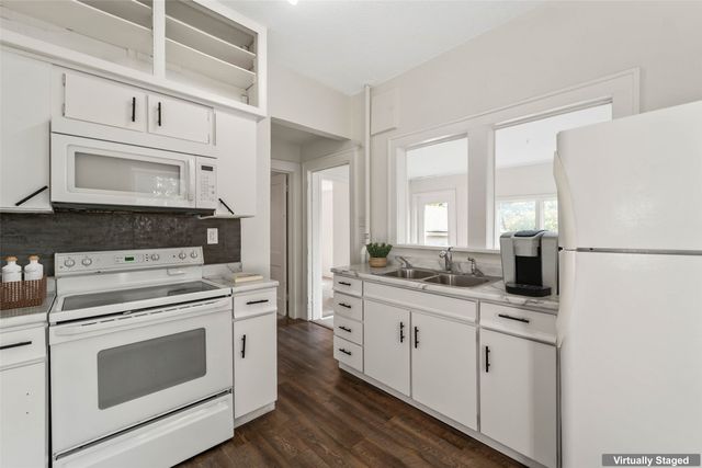 124 N Franklin Avenue, Ames, IA 50014