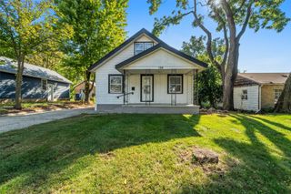 124 N Franklin Avenue, Ames, IA 50014
