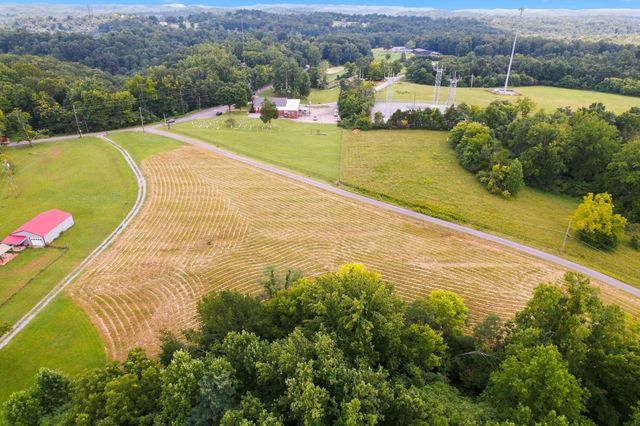 2707 Greer Rd, Goodlettsville, TN 37072