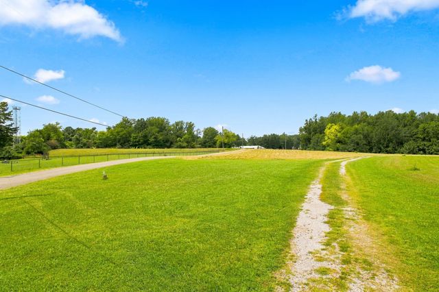 2707 Greer Rd, Goodlettsville, TN 37072