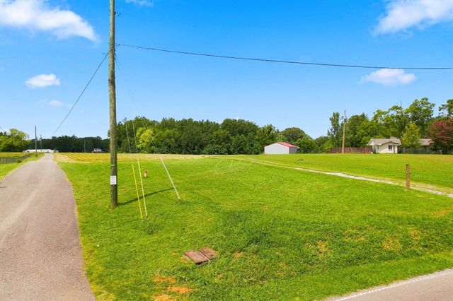 2707 Greer Rd, Goodlettsville, TN 37072