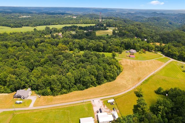 2707 Greer Rd, Goodlettsville, TN 37072