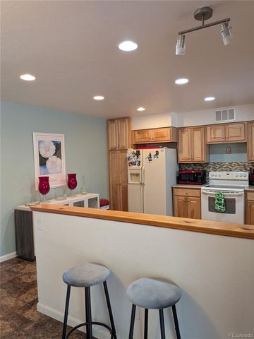 15050 Sun Hills Drive, Colorado Springs, CO 80921