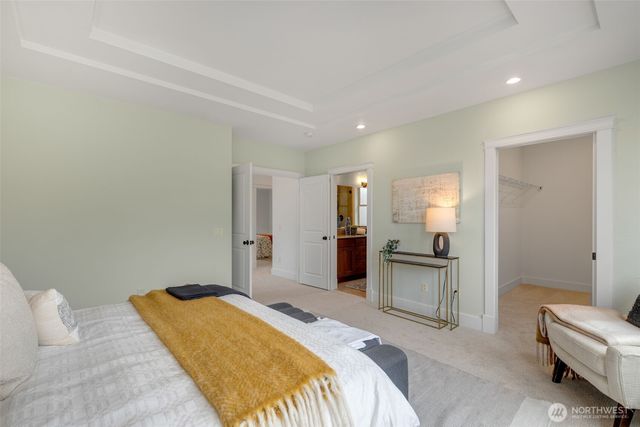 525 27th Avenue, Seattle, WA 98122
