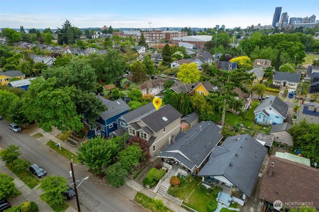 525 27th Avenue, Seattle, WA 98122