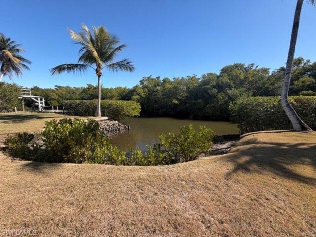 1276 Grand Canal DR, NAPLES, FL 34110 — photo 4