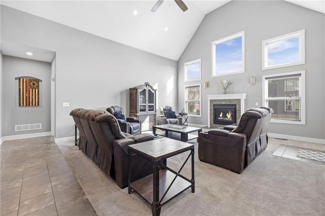 31151 W 165TH Terrace, Gardner, KS 66030