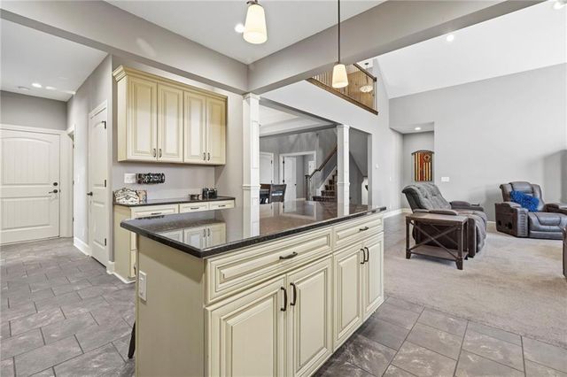 31151 W 165TH Terrace, Gardner, KS 66030