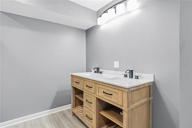 31151 W 165TH Terrace, Gardner, KS 66030