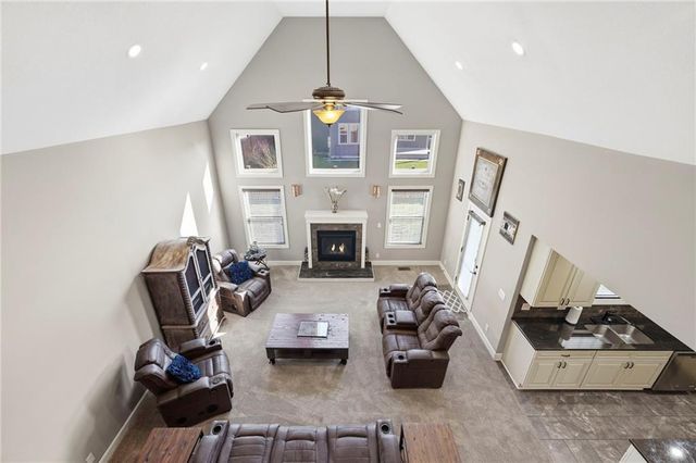 31151 W 165TH Terrace, Gardner, KS 66030