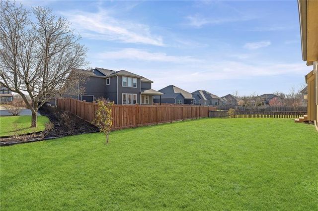 31151 W 165TH Terrace, Gardner, KS 66030