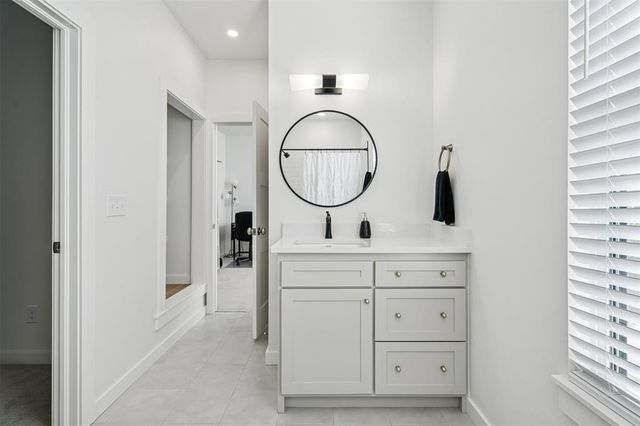 1312 N Blackwelder Avenue, Oklahoma City, OK 73106