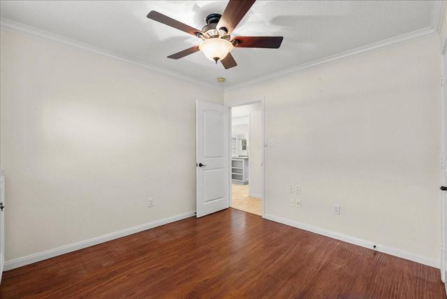 1506 Harbor View Circle, Galveston, TX 77550