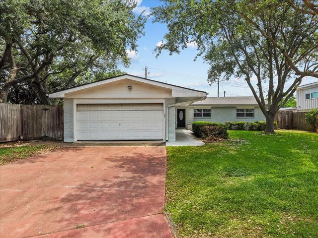 1506 Harbor View Circle, Galveston, TX 77550