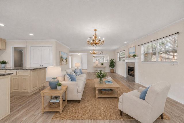 1506 Harbor View Circle, Galveston, TX 77550