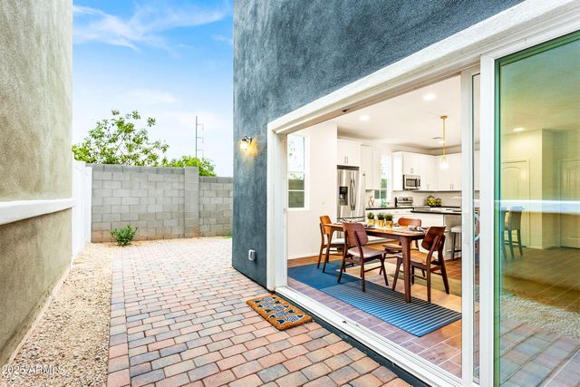 16875 N 12th Street Unit 17, Phoenix, AZ 85022