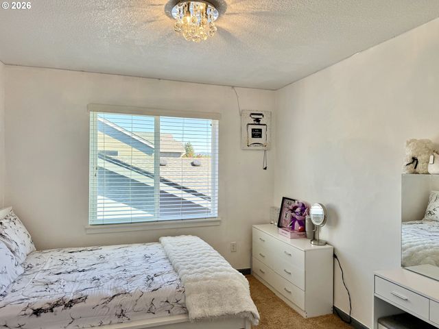 13910 Ne 102ND St, Vancouver, WA 98682