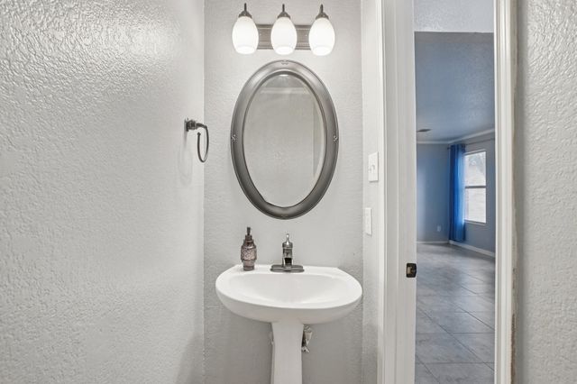 2304 Red Oak Drive, Little Elm, TX 75068