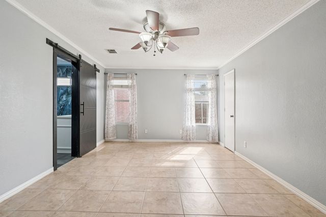 2304 Red Oak Drive, Little Elm, TX 75068