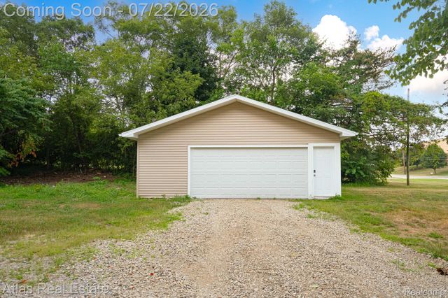 7398 N Genesee Road, Genesee Charter Township, MI 48437