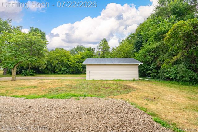 7398 N Genesee Road, Genesee Charter Township, MI 48437