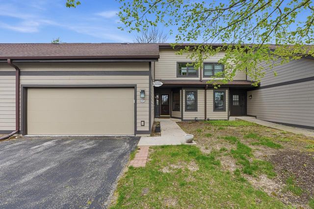 114 Point Elkhart DRIVE, Elkhart Lake, WI 53020